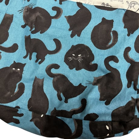 黒猫柄ショルダーバッグ