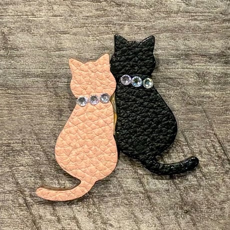 Little 4cats_w ブローチ