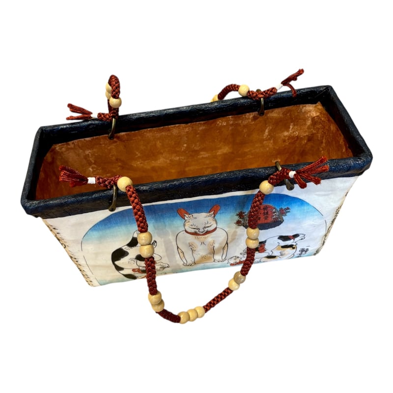 受注生産】Little 4cats_w 一閑張りかごバッグ 絵鏡台 合かが身団扇