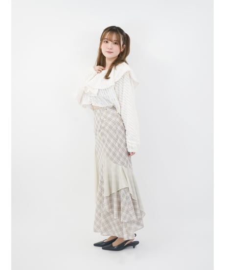 ラッフルカラー　クロップドBL / LL25BL01 IVORY