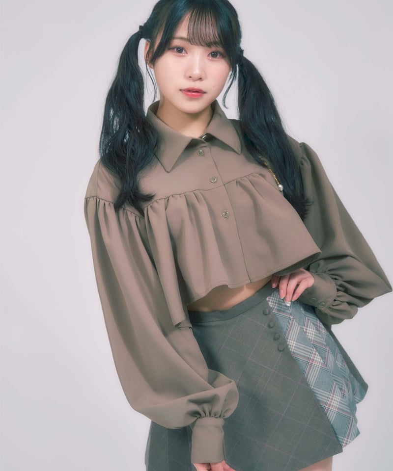 クロップドブレザーフラップ 即購入ok 2025年最新】クロップドブレザー zaraの人気アイテム - メルカリ