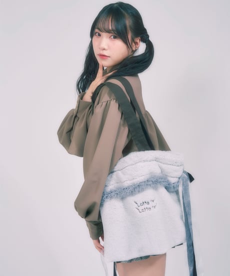 クロップド　ギャザーBL  / LL25BL02 BLACK