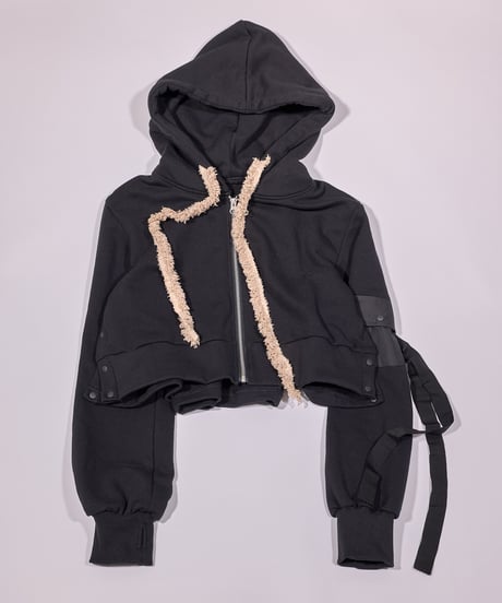 フリルスウェットパーカー / LL25OPK01 BLACK