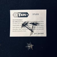 STUDS / hexagram