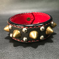 Leather Stud Wristband /2-1 high conical