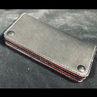トラッカーウォレット　ブラック×レッド