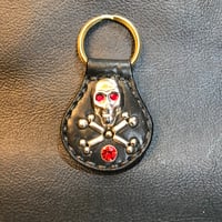 KEY RING / UK SKULL&CROSSBONE (RED EYE)