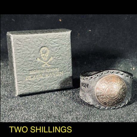WINTER SCARF RING / TWO SHILLINGS