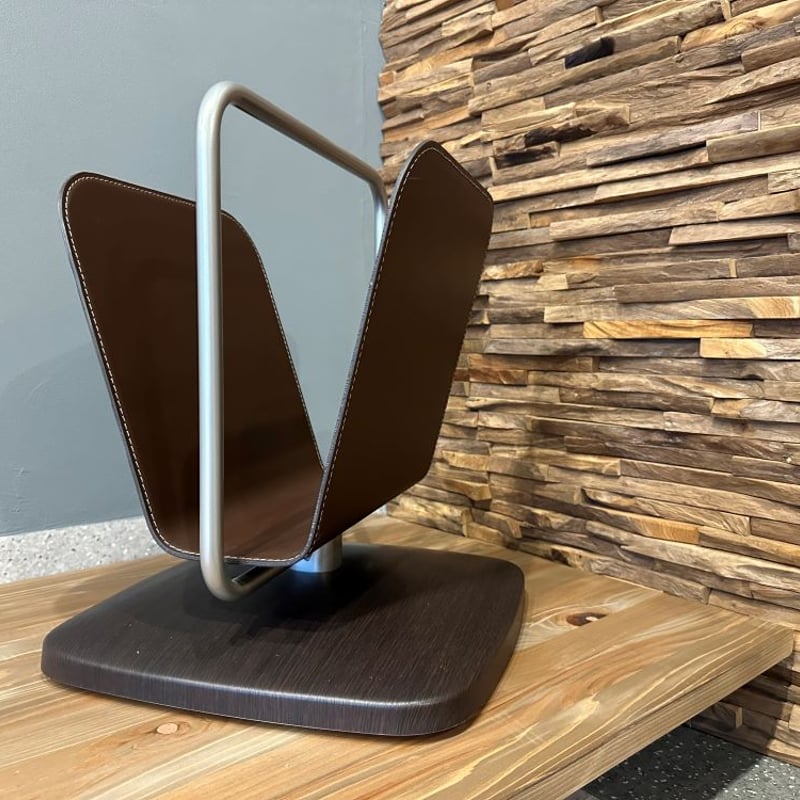 廃盤品　Calligaris カリガリス コートハンガー 小物入れ イタリア製 廃盤品 Calligaris カリガリス コートハンガー 小物入れ