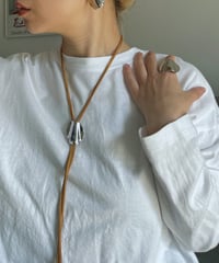 ANEMONE / Leather Necklace Silver