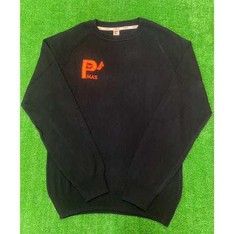 Pマーク丸首ニットセーター(ブラック)