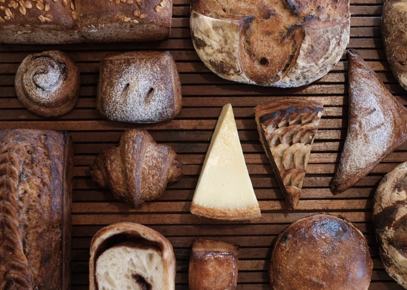 週末パンセット(事前ご予約) | パンとパイ ほそいり