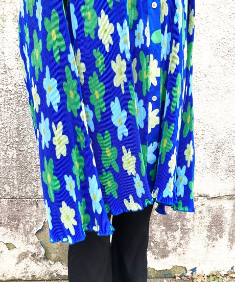 OHANABATAKE Plests Big Shirts