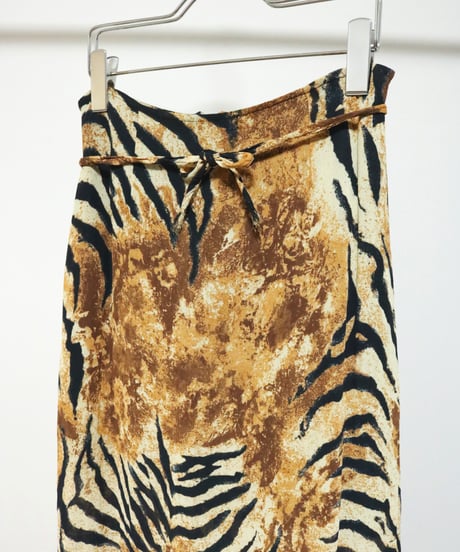 Leopard Printed Long Skirt