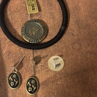 ピアス
