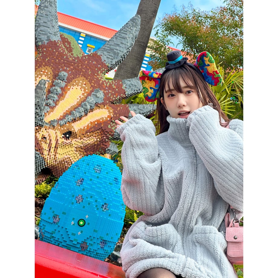 693b888929bb8034f80f71fb