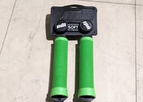 【新品】ODI LONG NECK GRIP SOFT COMPOUND グリップ グリーン