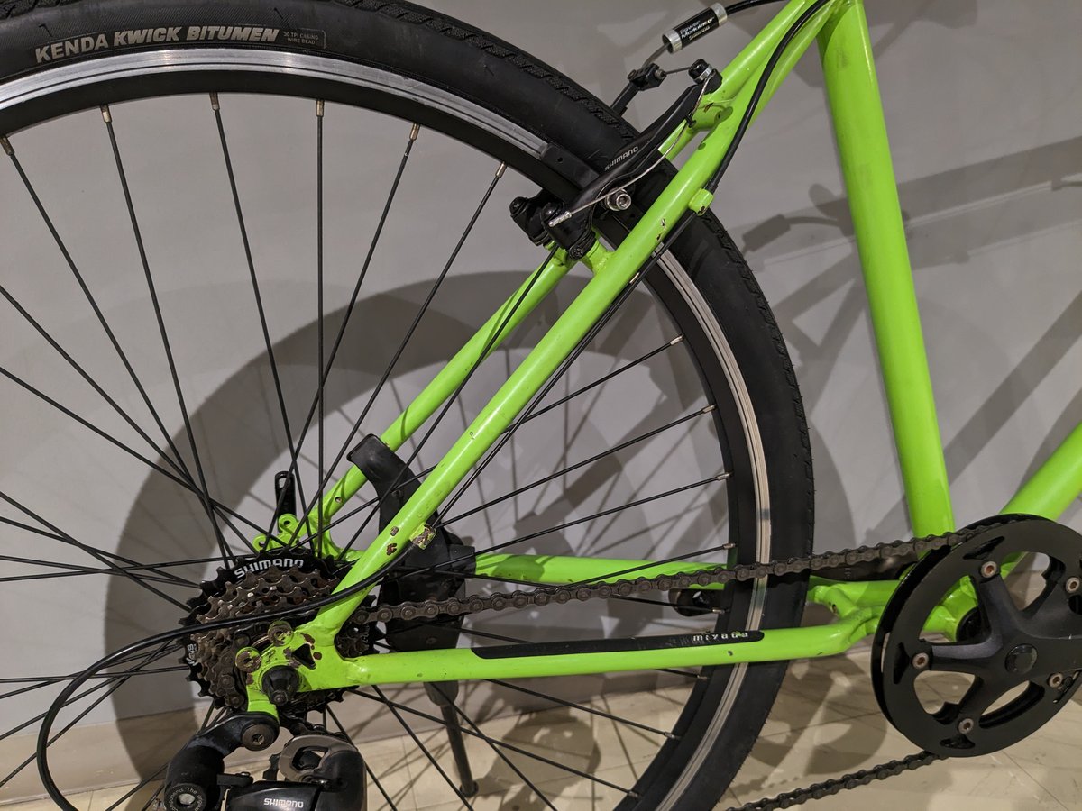 中古】MIYATA Freedom Tough クロスバイク 1×7速 700×38c グリ 中古】MIYATA Freedom Tough クロスバイク 1×7速 700×38c グリ