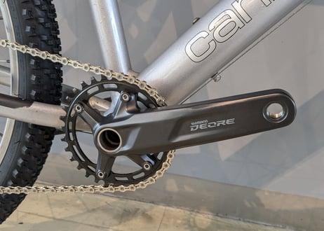 【中古】CANNONDALE KILLER V 900 マウンテンバイク DEOREハイブリット 1×10速