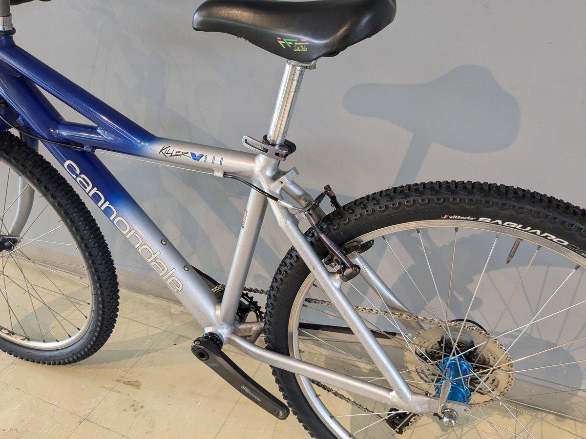 中古】CANNONDALE KILLER V 900 マウンテンバイク DEORE 中古】CANNONDALE KILLER V 900 マウンテンバイク DEORE