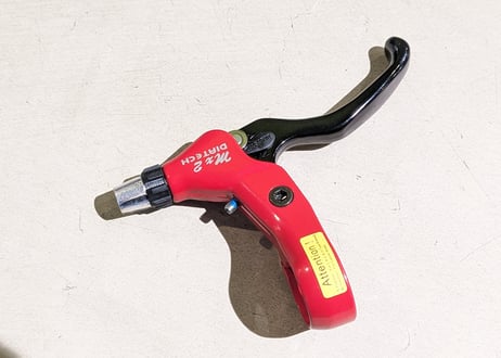 【中古】美品 DIA COMPE mx2 ブレーキレバー 右のみ DIA TECH ブラック レッド