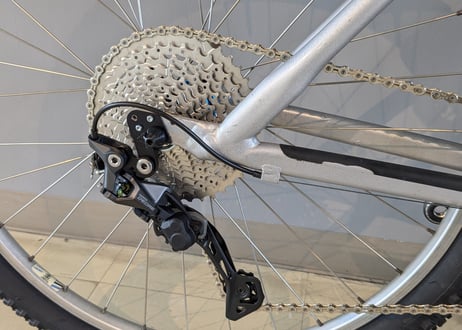【中古】CANNONDALE KILLER V 900 マウンテンバイク DEOREハイブリット 1×10速