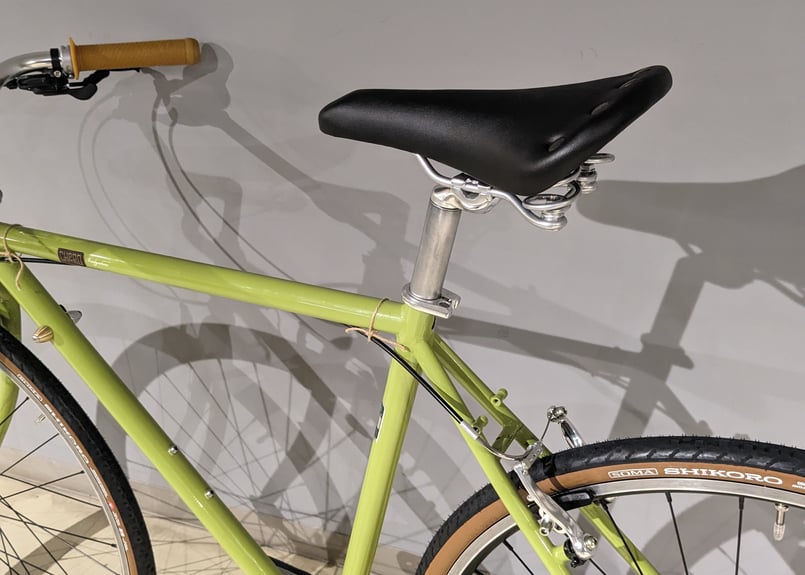 中古】BRIDGESTONE CHERO バラシカスタム組み コミューターバイク 700c