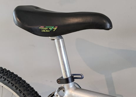 【中古】CANNONDALE KILLER V 900 マウンテンバイク DEOREハイブリット 1×10速