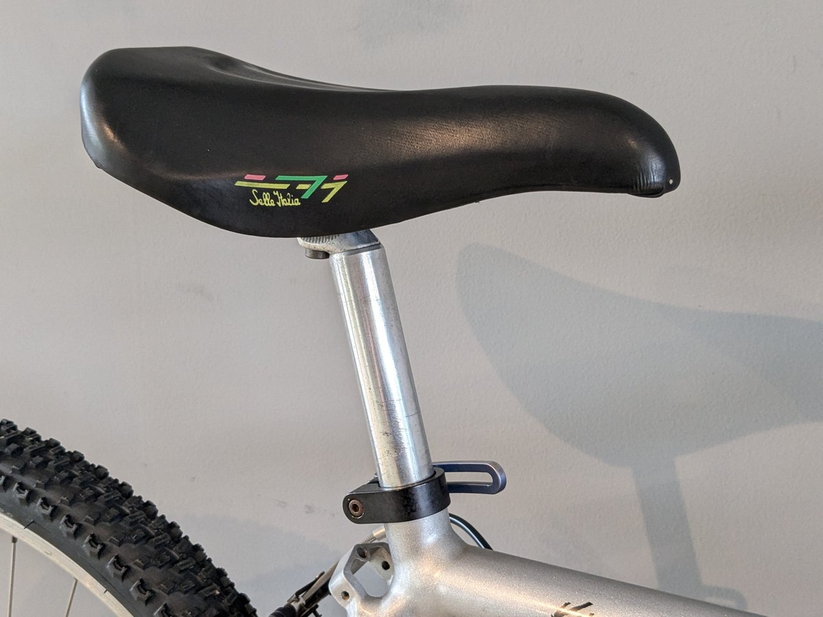 中古】CANNONDALE KILLER V 900 マウンテンバイク DEORE