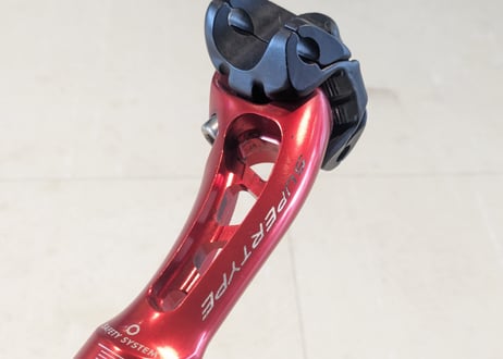 【中古】MICHE SUPERTYPE シートポスト 27.2 レッド エアロシートポスト