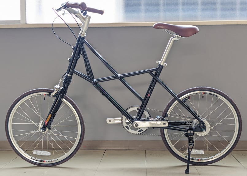 BE.BIKE ミニベロ　サスペンション　9ギア BE.BIKE ミニベロサスペンション9ギア