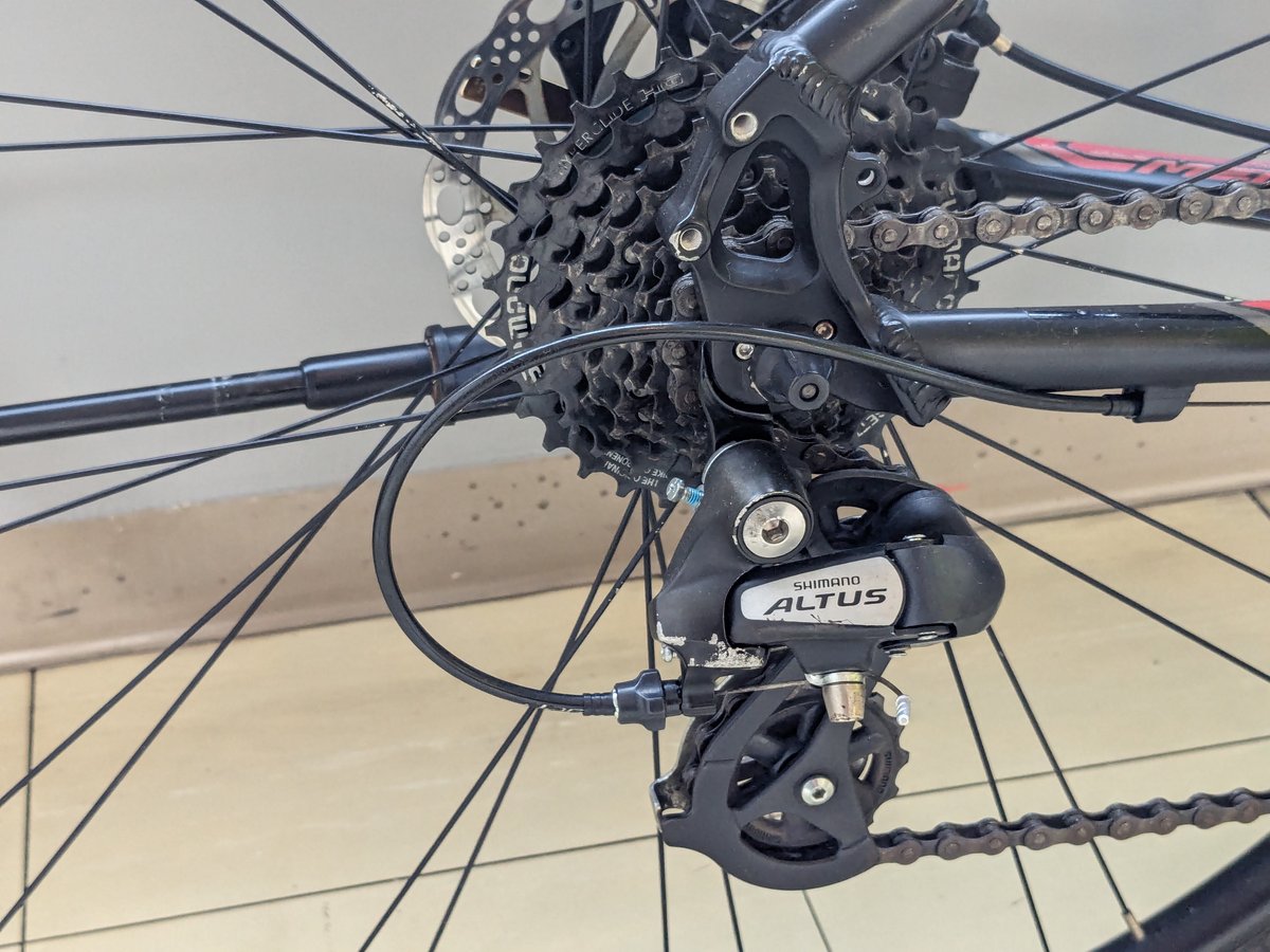 中古】MERIDA CROSSWA200-MD クロスバイク ディスクブレーキ ブラック