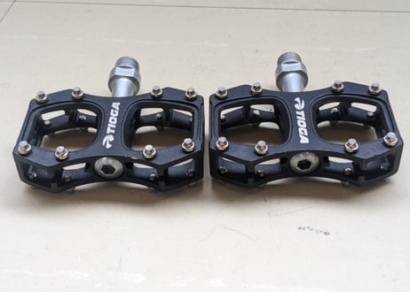 【中古】TIOGA Shure Foot8 ペダル ブラック
