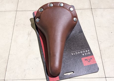 【新品】GIZA PRODUCTS VL-1221 Saddle サドル ライトブラウン 鋲打