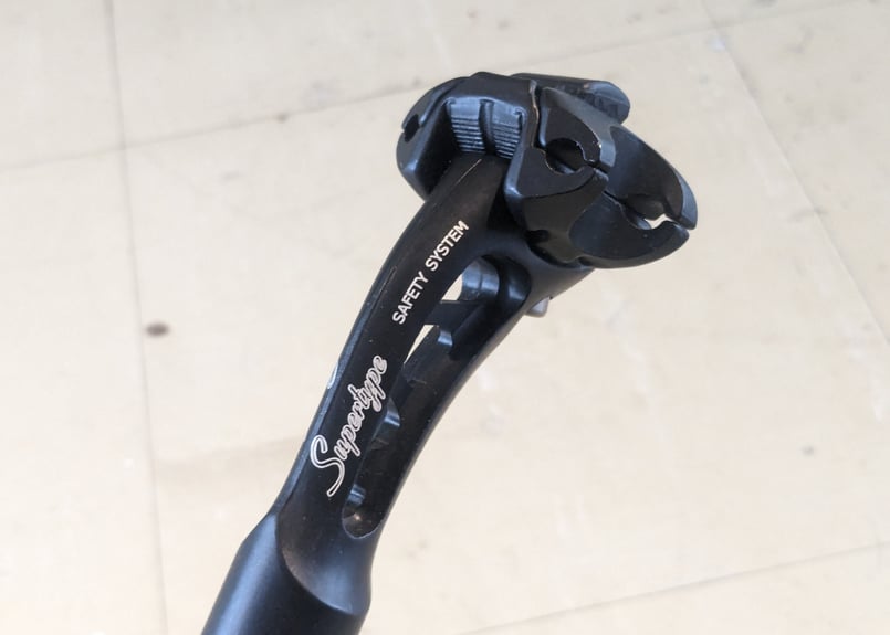 中古】MICHE SUPERTYPE シートポスト 27.2 ブラック エアロシート