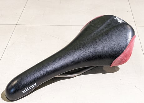 【中古】Selle ITALIA nitrox サドル ヴィンテージ