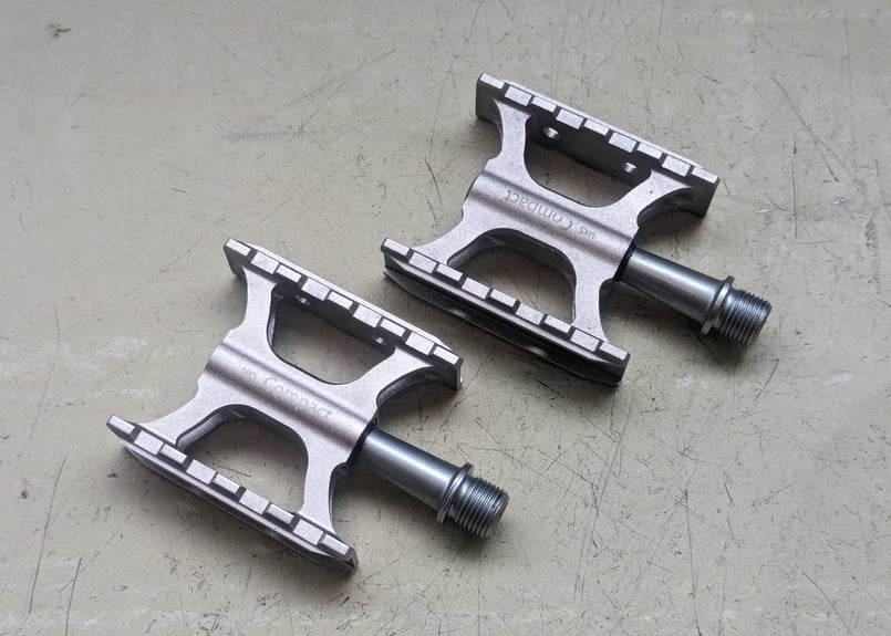 MKS Compact フラットペダル 黒 左右セット MKS 三ヶ島 Compact Ezy ペダル