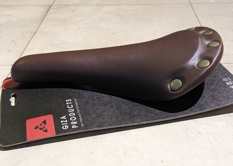 GIZA PRODUCTS(ギザプロダクツ) VL-1221 サドル ブラウン SDL17401 g6bh9ry 新品】GIZA PRODUCTS VL-1221 Saddle サドル ライトブラウン 鋲打