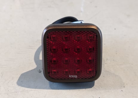 【中古】knog Blinder MOB Kid Grid リアライト ブロンズ