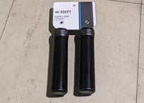 【新品】ADEPT Comfy Grip ロックオングリップ ブラック