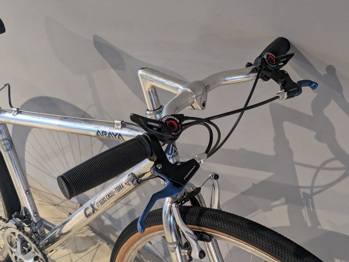 貴重】クロスバイク アラヤCX700G