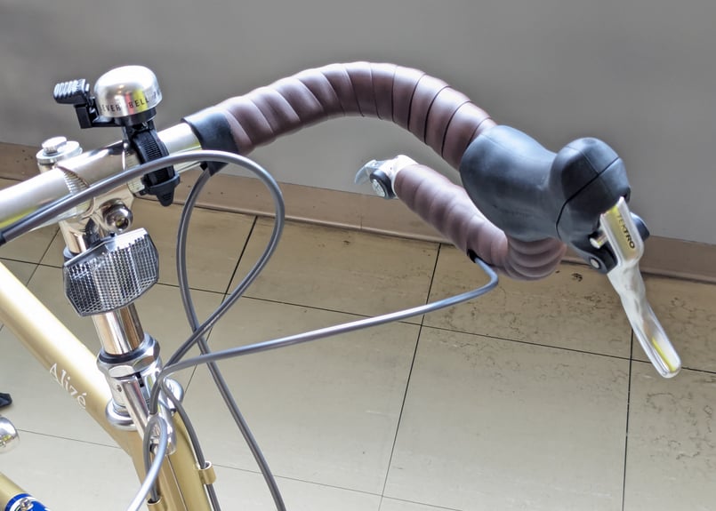 未使用中古】BE ALL ALIZE GR ミニベロ 16インチ メタリックライト