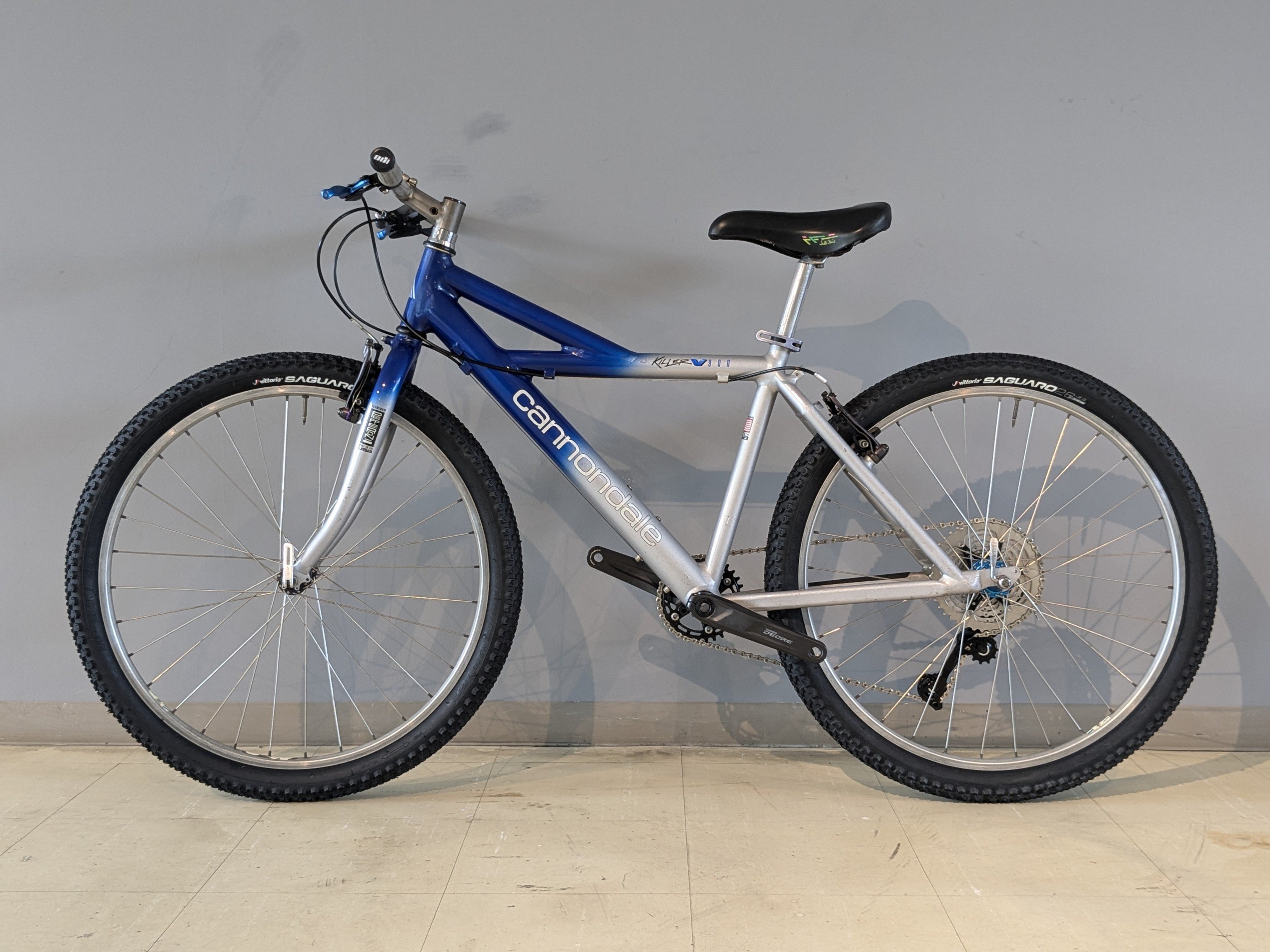 【直接お渡し限定】CANNONDALE KILLER 900 中古】CANNONDALE KILLER V 900 マウンテンバイク DEOREハイブリッ