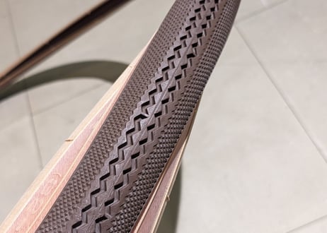 【新品】DIA COMPE ENE CICLO Passage タイヤ 700×32c ダークブラウン サイドスキン