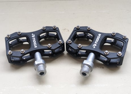 【中古】TIOGA Shure Foot8 ペダル ブラック