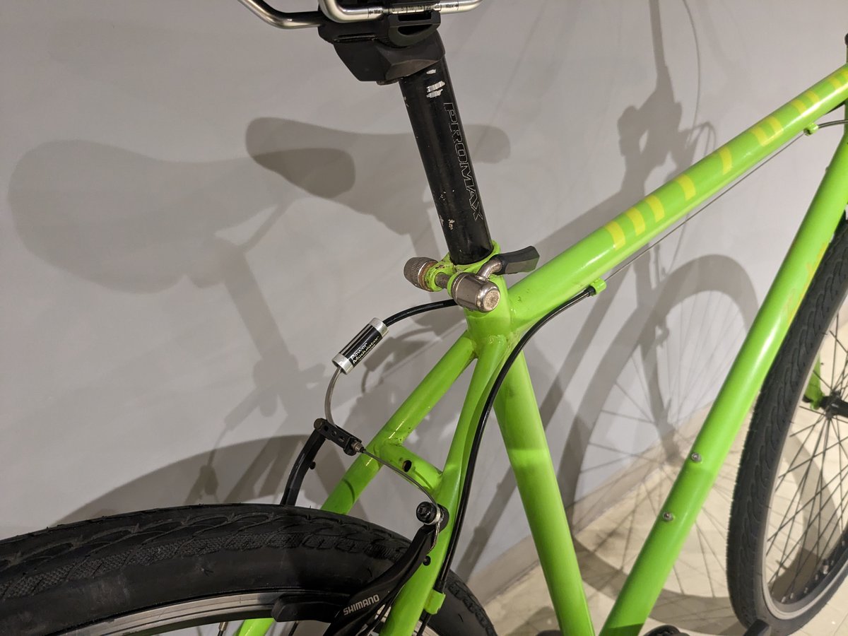 中古】MIYATA Freedom Tough クロスバイク 1×7速 700×38c グリ 中古】MIYATA Freedom Tough クロスバイク 1×7速 700×38c グリ