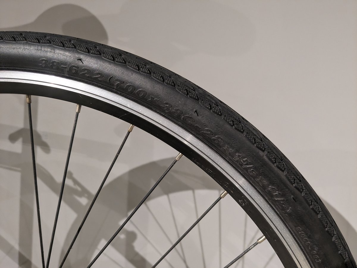 中古】MIYATA Freedom Tough クロスバイク 1×7速 700×38c グリ 中古】MIYATA Freedom Tough クロスバイク 1×7速 700×38c グリ