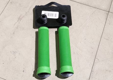 【新品】ODI LONG NECK GRIP SOFT COMPOUND グリップ グリーン