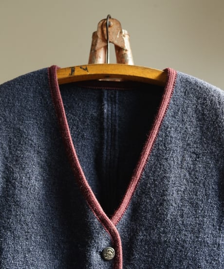 1960s Tyrolean wool vest “animal button“