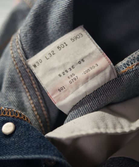 1990s USA Levi’s 501 blue denim